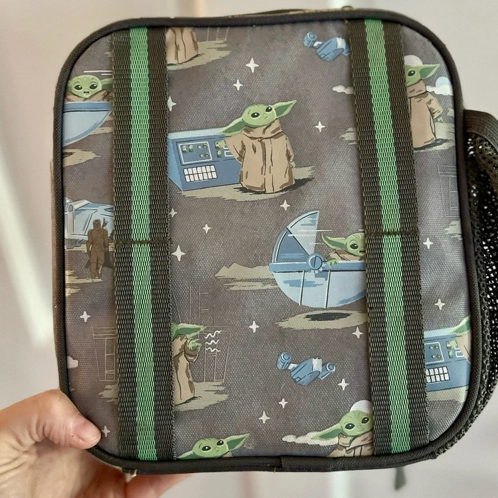 PBK Mackenzie The Mandalorian Grogu Glow-in-the-Dark Backpack/lunchbox ‘GREYSON’